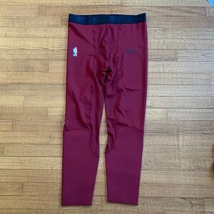NWOT Nike NBA Basketball Burgundy Red Tights leggings w/Logos foam lowers sports